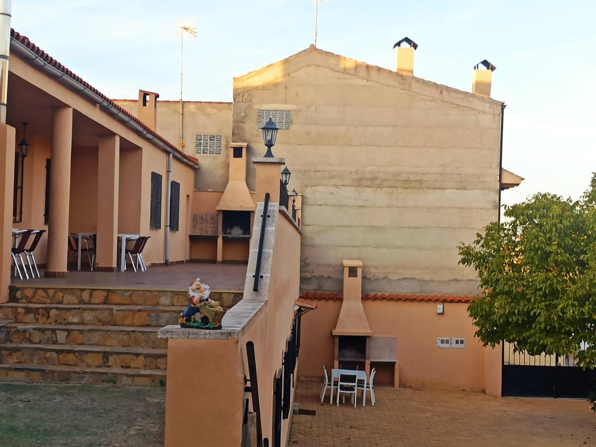 Casas Rurales Montemayor Casas de Lazaro Exterior photo
